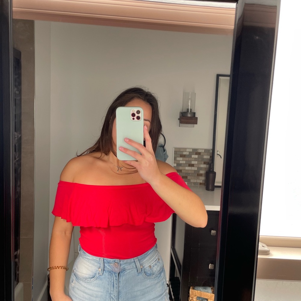 EXPRESS Off the shoulder bodysuit